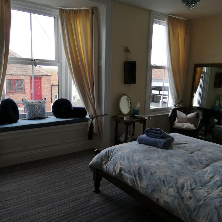 A Summer Place - Spacious Maisonette, Central Whitby, Sleeps 4, Close To Amenities Apartment Екстериор снимка