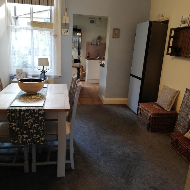 A Summer Place - Spacious Maisonette, Central Whitby, Sleeps 4, Close To Amenities Apartment Екстериор снимка
